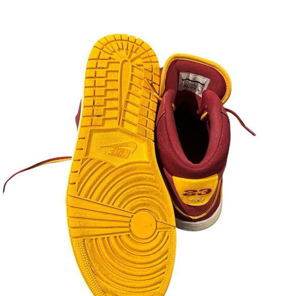 Jordan shoes - Picture 3 of 3